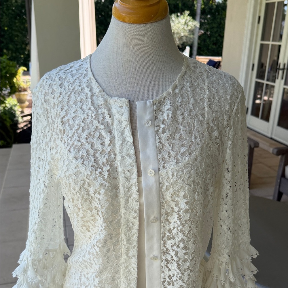 Oscar de la Renta Black and White Lace Blouse - Picture 8 of 8
